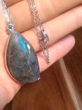 Natural Labradorite Stainless Steel Pendant Necklace (20 Inch)